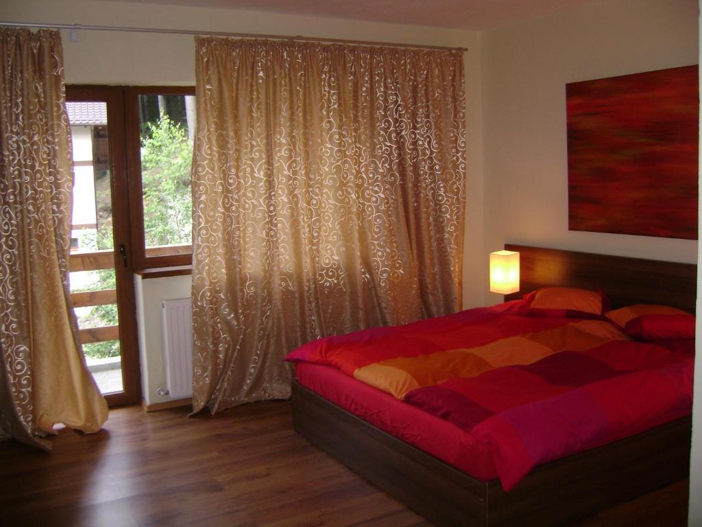 Hotel Casa Anotimpuri Sinaia Zimmer foto